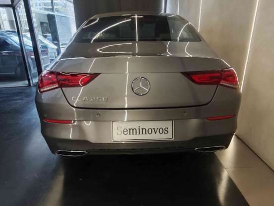 MERCEDES-BENZ-CLA 250-2.0 CGI GASOLINA 7G-DCT MERCEDES-BENZ-CLA 250-2022