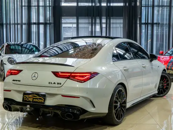 MERCEDES-BENZ-CLA 35 AMG-2.0 CGI GASOLINA 4MATIC 7G-DCT MERCEDES-BENZ-CLA 35 AMG-2022