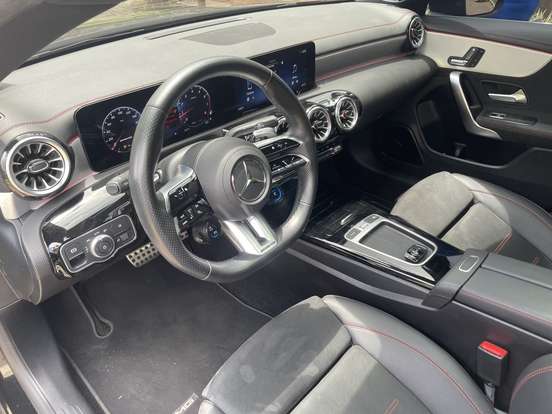 MERCEDES-BENZ-CLA 35 AMG-2.0 MHEV 4MATIC 8G-DCT MERCEDES-BENZ-CLA 35 AMG-2023
