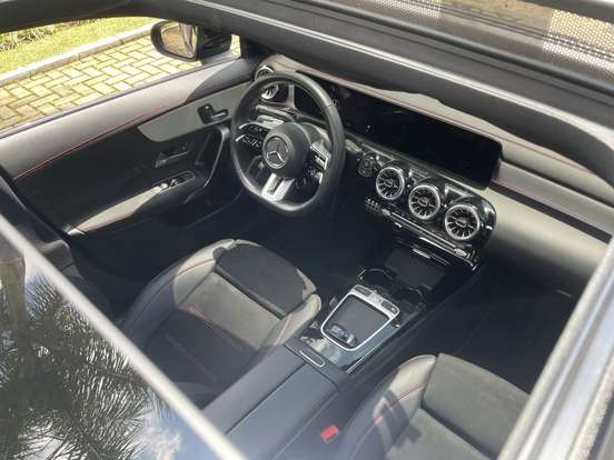 MERCEDES-BENZ-CLA 35 AMG-2023