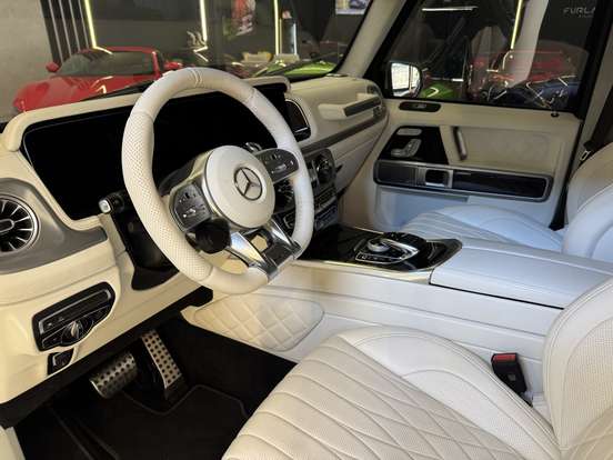 MERCEDES-BENZ-G 63 AMG-4.0 V8 TURBO GASOLINA 4MATIC SPEEDSHIFT MERCEDES-BENZ-G 63 AMG-2023