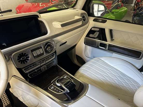 MERCEDES-BENZ-G 63 AMG-2023