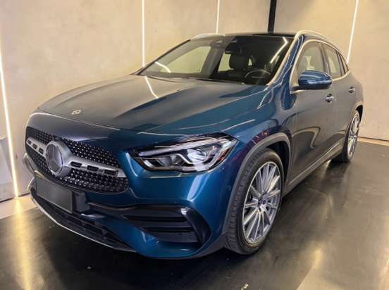 MERCEDES-BENZ-GLA 200-2022