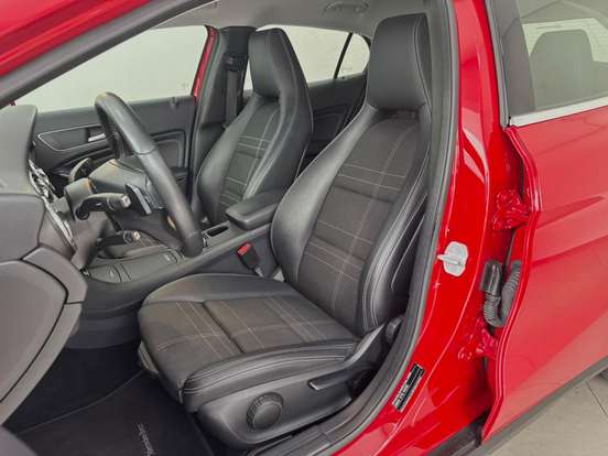 MERCEDES-BENZ-GLA 200-1.6 CGI ADVANCE 16V TURBO FLEX 4P AUTOMÁTICO MERCEDES-BENZ-GLA 200-2017