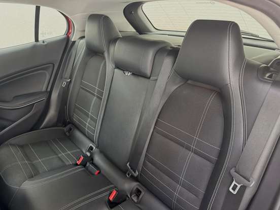 MERCEDES-BENZ-GLA 200-1.6 CGI ADVANCE 16V TURBO FLEX 4P AUTOMÁTICO MERCEDES-BENZ-GLA 200-2017
