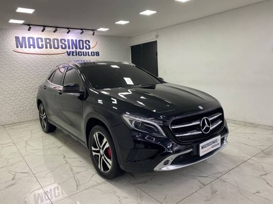 MERCEDES-BENZ GLA 200 1.6 CGI ENDURO 16V TURBO FLEX 4P AUTOMÁTICO