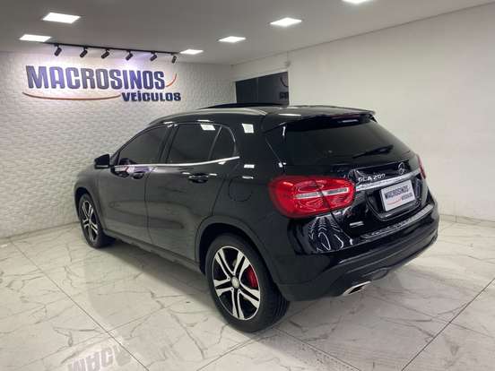 MERCEDES-BENZ-GLA 200-1.6 CGI ENDURO 16V TURBO FLEX 4P AUTOMÁTICO MERCEDES-BENZ-GLA 200-2017