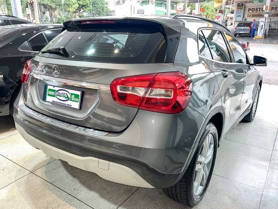 MERCEDES-BENZ-GLA 200-1.6 CGI FLEX STYLE 7G-DCT MERCEDES-BENZ-GLA 200-2018