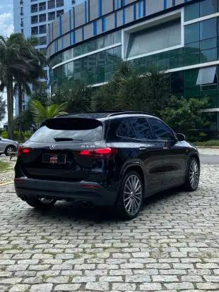 MERCEDES-BENZ-GLA 35 AMG-2.0 MHEV 4MATIC SPEEDSHIFT MERCEDES-BENZ-GLA 35 AMG-2025