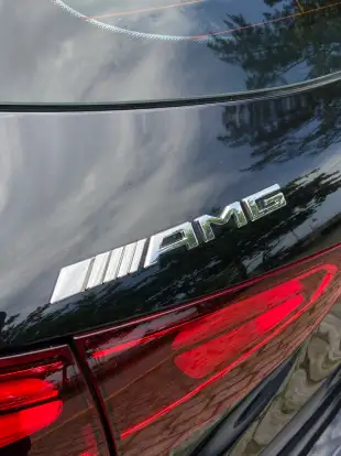 MERCEDES-BENZ-GLA 35 AMG-2025