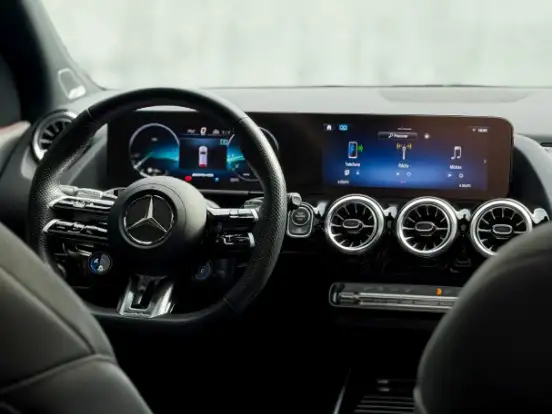 MERCEDES-BENZ-GLA 35 AMG-2.0 MHEV 4MATIC SPEEDSHIFT MERCEDES-BENZ-GLA 35 AMG-2024
