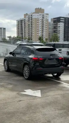 MERCEDES-BENZ-GLA 35 AMG-2024
