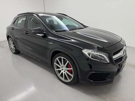 MERCEDES-BENZ-GLA 45 AMG-2.0 16V TURBO GASOLINA 4P AUTOMÁTICO MERCEDES-BENZ-GLA 45 AMG-2015