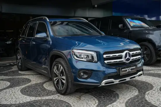 MERCEDES-BENZ-GLB 200-2021