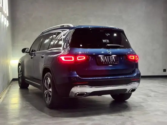 MERCEDES-BENZ-GLB 200-2021