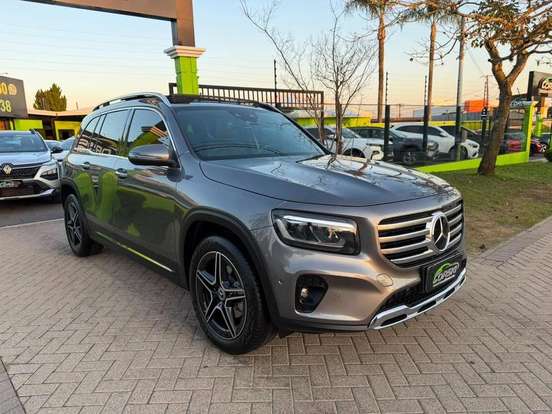 MERCEDES-BENZ-GLB 200-2024