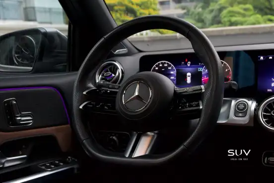 MERCEDES-BENZ-GLB 220-2025