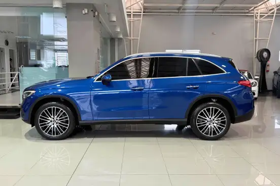MERCEDES-BENZ-GLC 300-2024