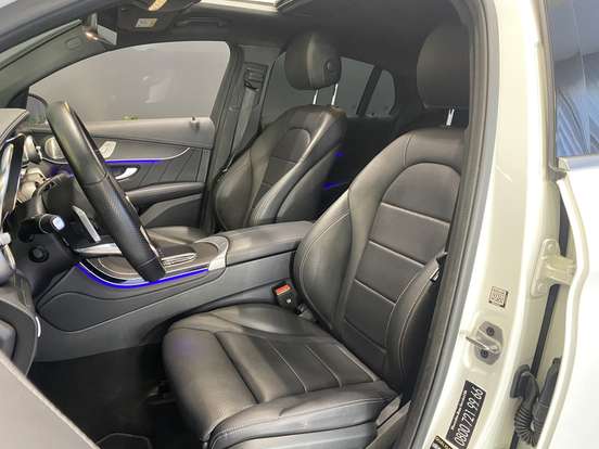 MERCEDES-BENZ-GLC 300-2022