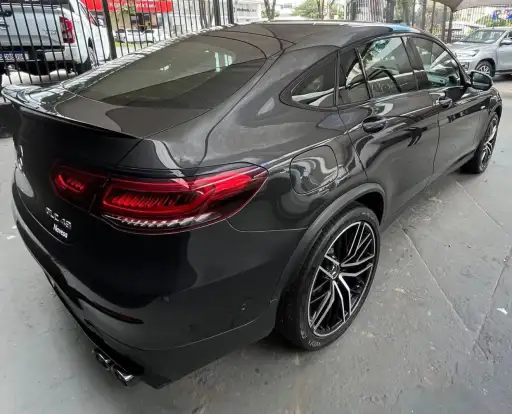MERCEDES-BENZ-GLC 43 AMG-2023