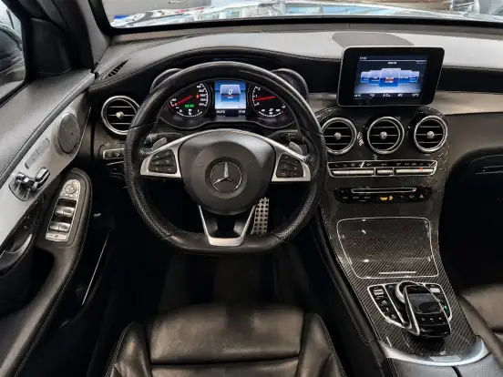 MERCEDES-BENZ-GLC 43 AMG-2018
