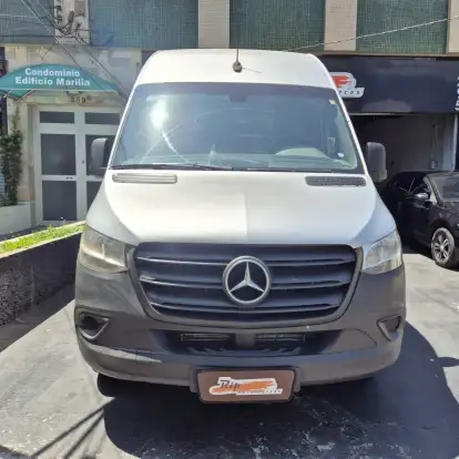 MERCEDES-BENZ-SPRINTER-2021