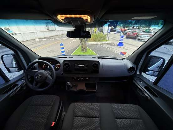 MERCEDES-BENZ-SPRINTER-2022
