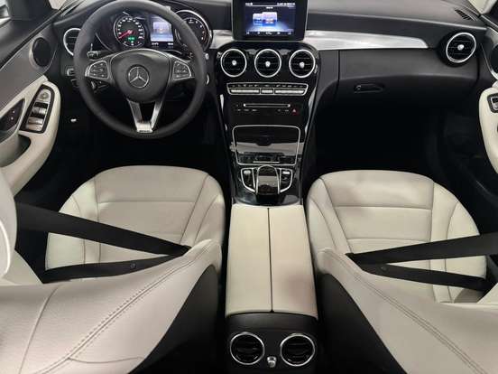 MERCEDES-BENZ-C 180-2017