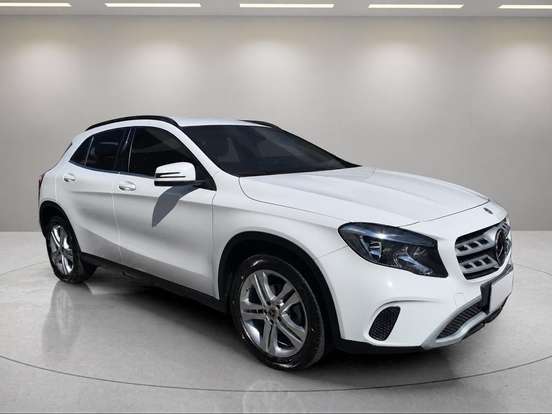 MERCEDES-BENZ-GLA 200-1.6 CGI FLEX STYLE 7G-DCT MERCEDES-BENZ-GLA 200-2018
