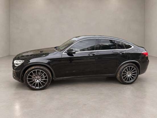 MERCEDES-BENZ-GLC 300-2020
