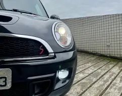 MINI COOPER 1.6 S 16V TURBO GASOLINA 2P AUTOMÁTICO MINI COOPER 1.6 S 16V TURBO GASOLINA 2P AUTOMÁTICO