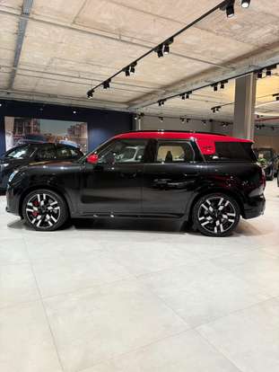 MINI-COUNTRYMAN-2024