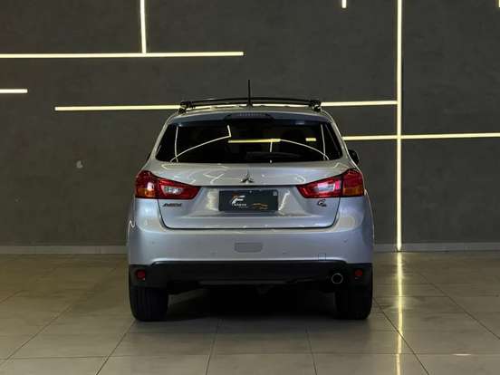 MITSUBISHI-ASX-2014