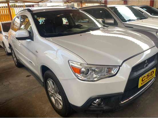 MITSUBISHI-ASX-2011