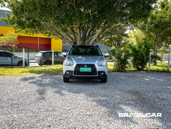 MITSUBISHI-ASX-2012