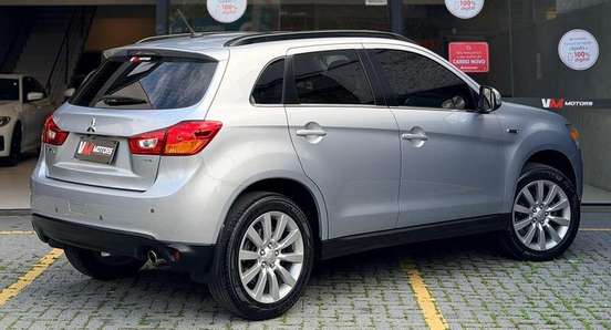 MITSUBISHI-ASX-2014