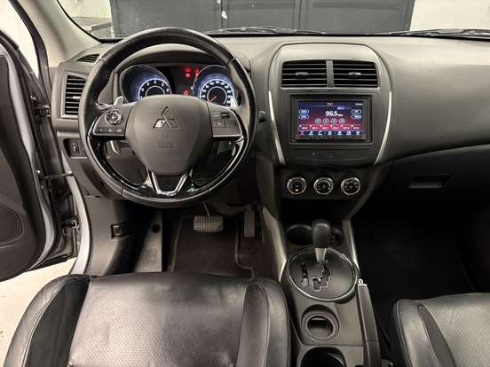 MITSUBISHI-ASX-2020