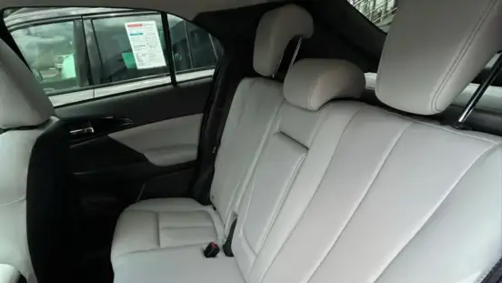 MITSUBISHI-ECLIPSE CROSS-2025