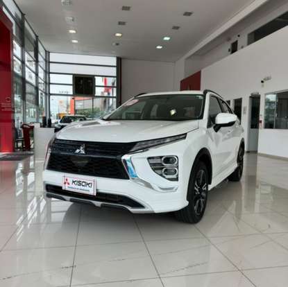 MITSUBISHI-ECLIPSE CROSS-2024