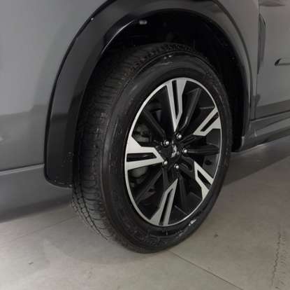 MITSUBISHI-ECLIPSE CROSS-2024