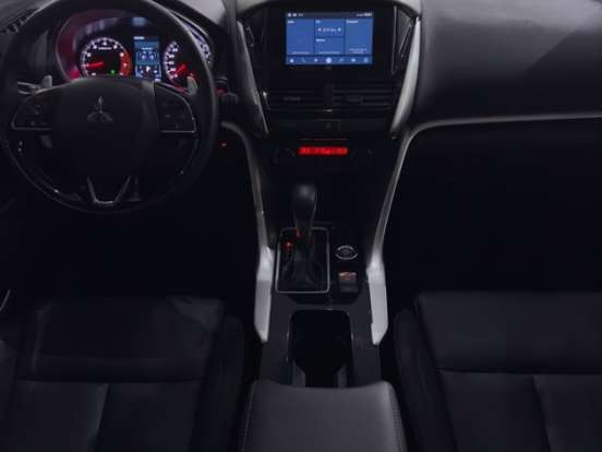 MITSUBISHI-ECLIPSE CROSS-1.5 MIVEC TURBO GASOLINA HPE CVT MITSUBISHI-ECLIPSE CROSS-2024