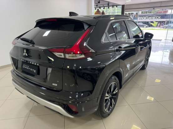 MITSUBISHI-ECLIPSE CROSS-2024