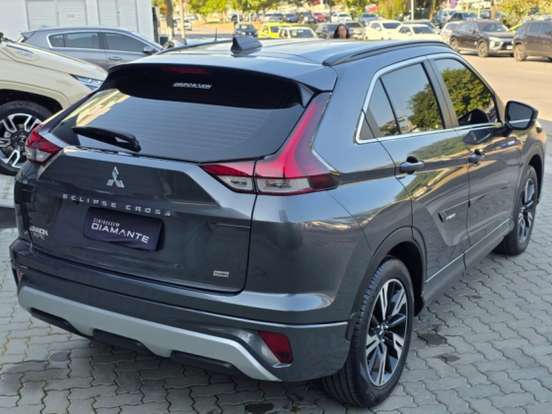MITSUBISHI-ECLIPSE CROSS-1.5 MIVEC TURBO GASOLINA HPE CVT MITSUBISHI-ECLIPSE CROSS-2024