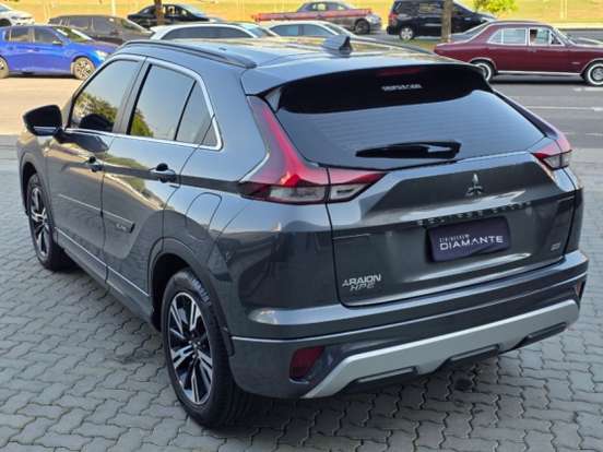 MITSUBISHI-ECLIPSE CROSS-1.5 MIVEC TURBO GASOLINA HPE CVT MITSUBISHI-ECLIPSE CROSS-2024