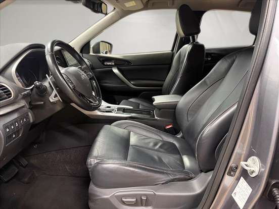 MITSUBISHI-ECLIPSE CROSS-1.5 MIVEC TURBO GASOLINA HPE-S AWD CVT MITSUBISHI-ECLIPSE CROSS-2018