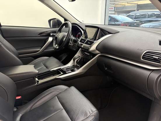 MITSUBISHI-ECLIPSE CROSS-1.5 MIVEC TURBO GASOLINA HPE-S AWD CVT MITSUBISHI-ECLIPSE CROSS-2019