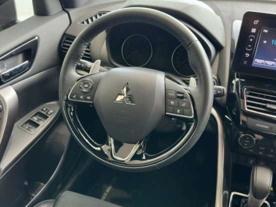 MITSUBISHI-ECLIPSE CROSS-1.5 MIVEC TURBO GASOLINA HPE-S BLACK S-AWC CVT MITSUBISHI-ECLIPSE CROSS-2025