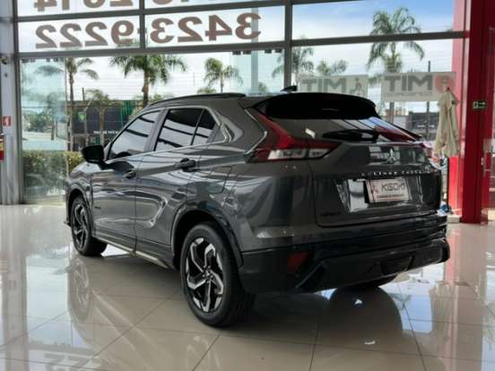 MITSUBISHI-ECLIPSE CROSS-1.5 MIVEC TURBO GASOLINA HPE-S BLACK S-AWC CVT MITSUBISHI-ECLIPSE CROSS-2025