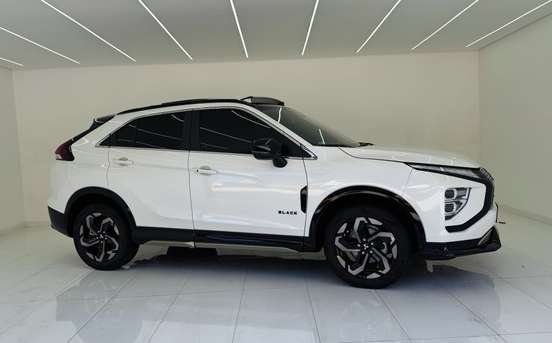 MITSUBISHI-ECLIPSE CROSS-1.5 MIVEC TURBO GASOLINA HPE-S BLACK S-AWC CVT MITSUBISHI-ECLIPSE CROSS-2025