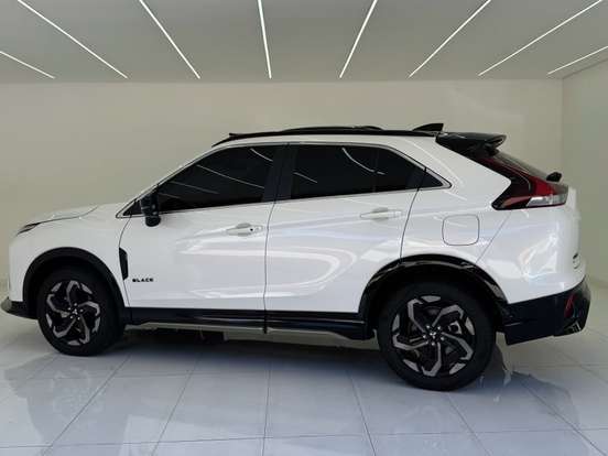 MITSUBISHI-ECLIPSE CROSS-1.5 MIVEC TURBO GASOLINA HPE-S BLACK S-AWC CVT MITSUBISHI-ECLIPSE CROSS-2025